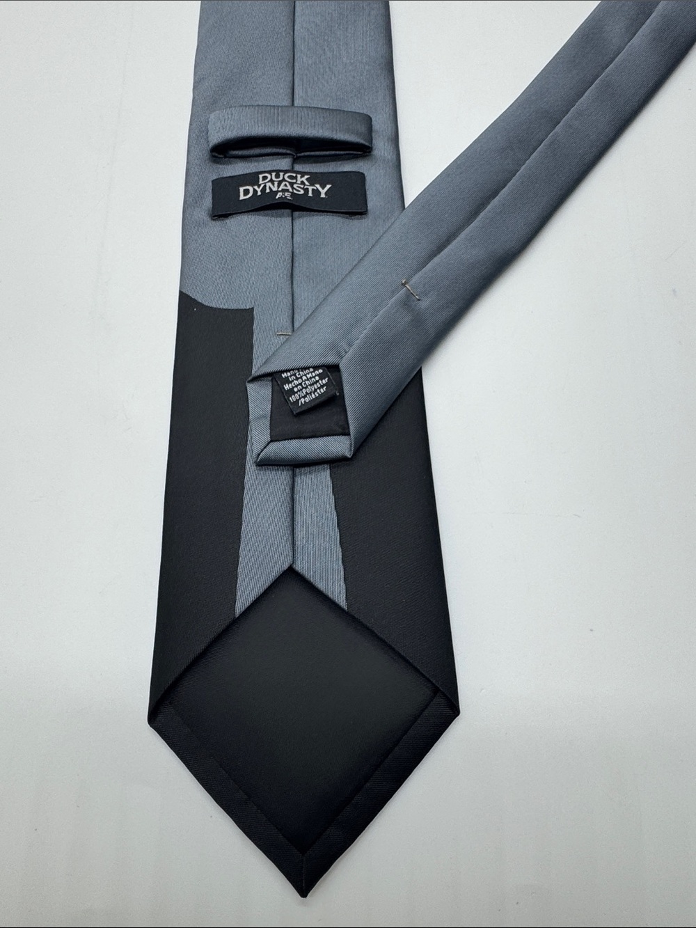 Duck Dynasty Gray and Black Satin Tie # 0123